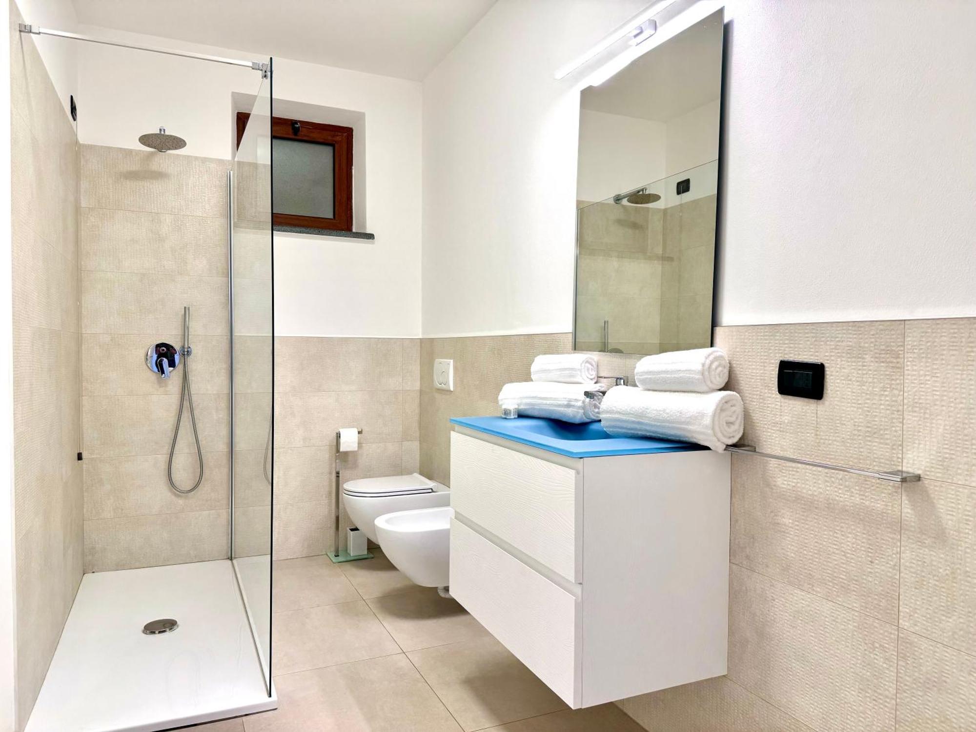 Mirage Rooms & Apartments Porto Venere Exterior photo